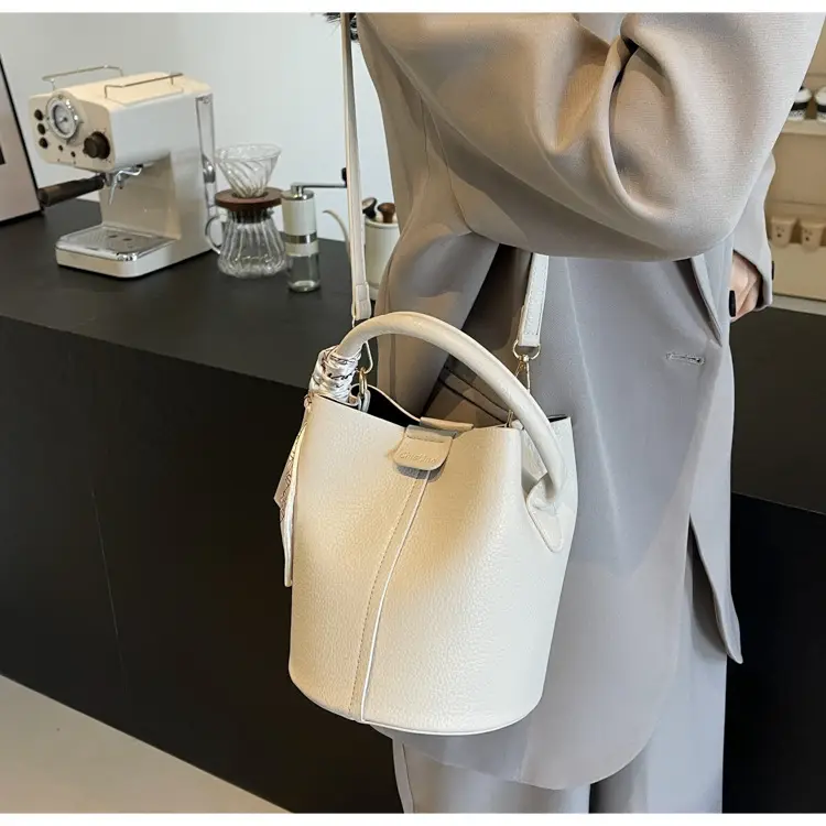 Pink Velvet Hand Bag for Women 2024 — feature 35