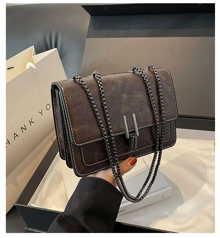 Women's Brown Leather Chain Crossbody Bag 2024 — feature 1