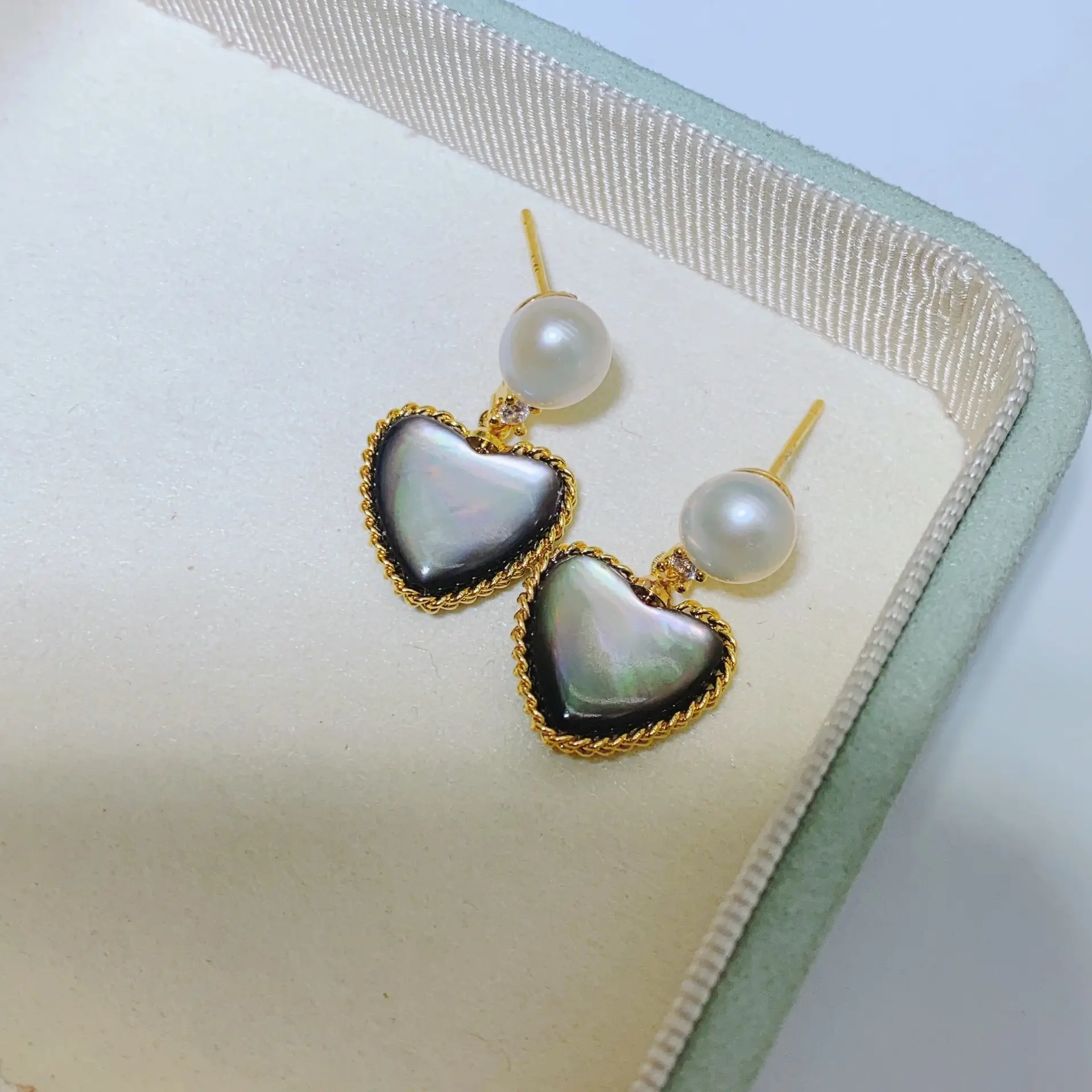 Heart Shaped Pearl Earrings for Women S925 Gold — feature 6