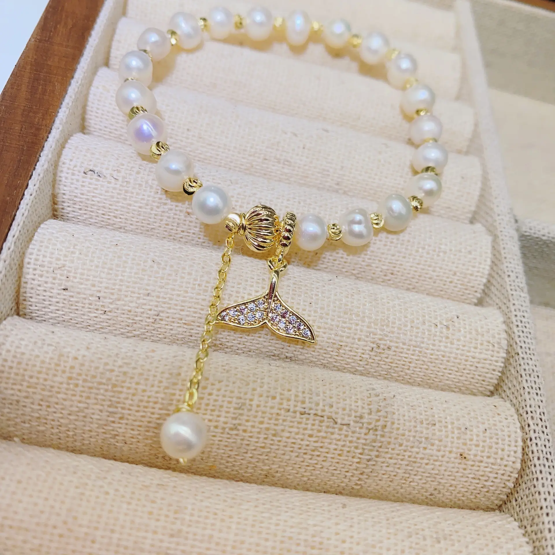 2023 Freshwater Pearl Bracelet for Women — feature 5