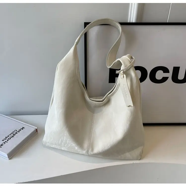 Women's Ivory Leather Tote Bag Large Capacity Shoulder Bag — feature 21