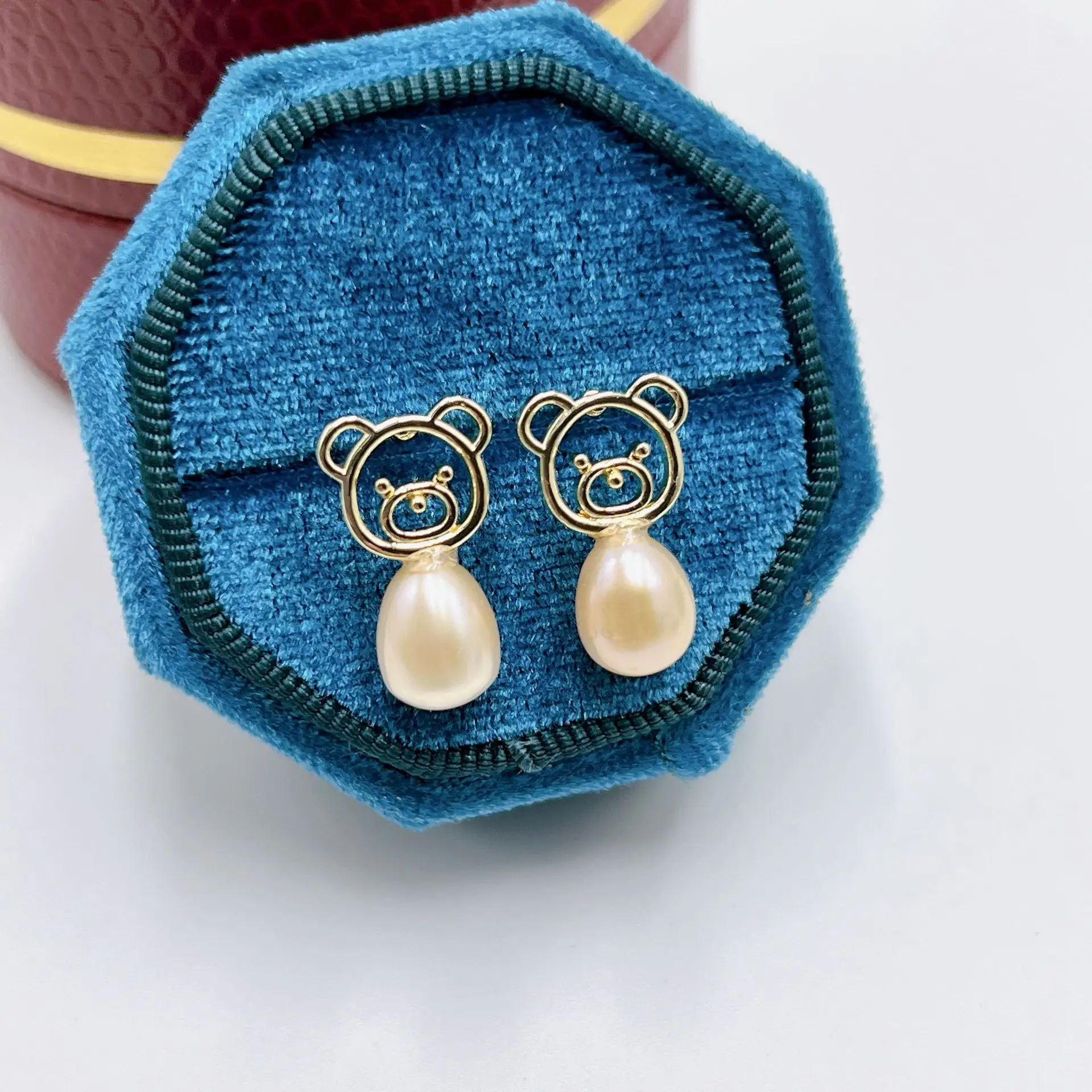 S925 Pearl Butterfly Earrings Fishtail Design - Image 11
