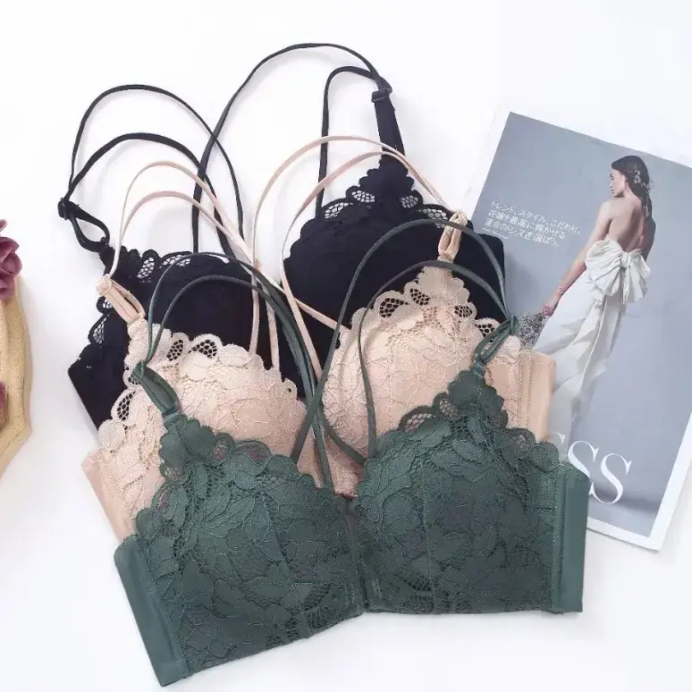Black Lace Intimate Push-Up Bra with Adjustable Straps - Image 9