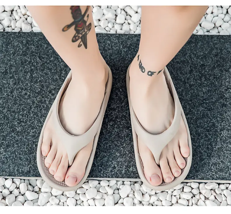 2026 Summer New Foreign Trade Large Size Outdoor Wear Slippers with a Stepping-On-Clouds Feel for Men, Couple's Beach Non-Slip Flip-Flops — feature 19