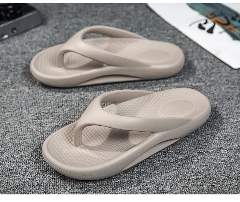 2026 Summer New Foreign Trade Large Size Outdoor Wear Slippers with a Stepping-On-Clouds Feel for Men, Couple's Beach Non-Slip Flip-Flops — feature 28