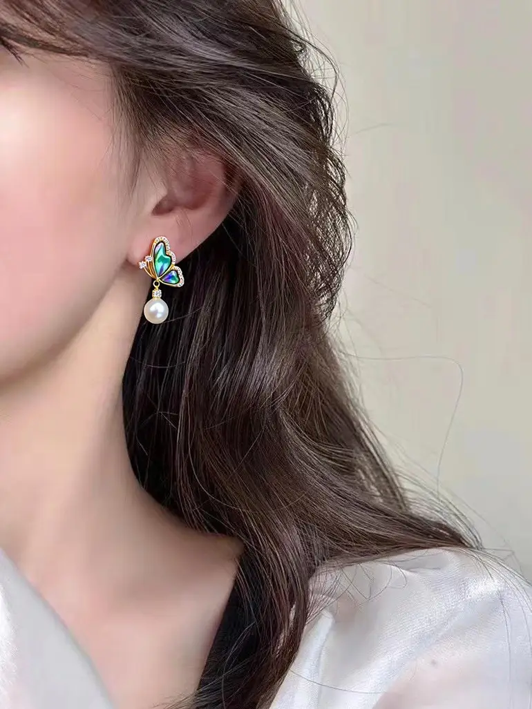 Women's Colorful Abalone Pearl Earrings 18K Gold — feature 9