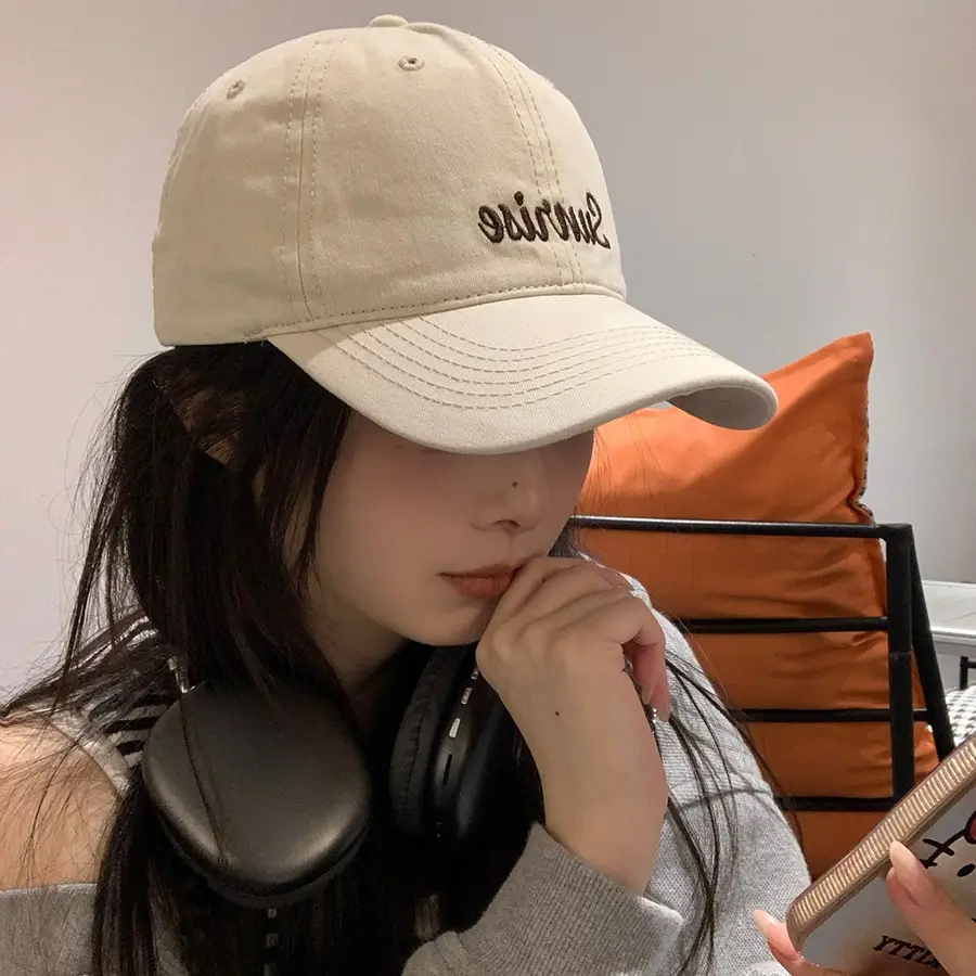 Women Sun-Proof Letter Embroidered Baseball Caps 2024 - Image 9