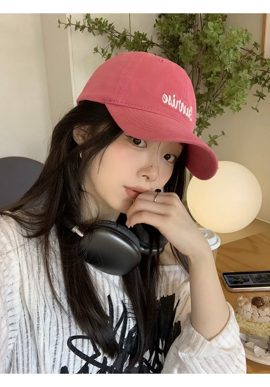 Women Sun-Proof Letter Embroidered Baseball Caps 2024 — feature 13
