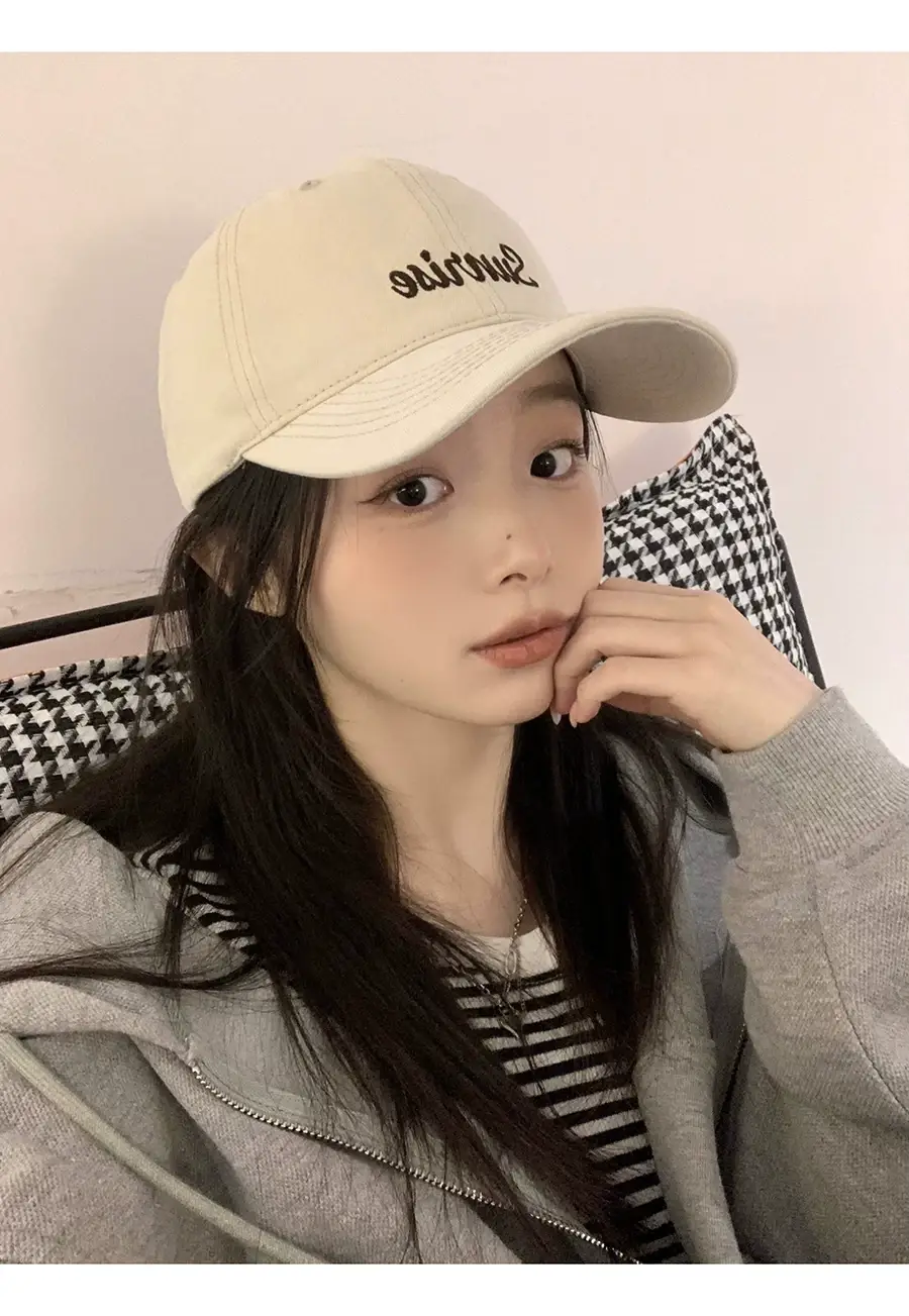 Women Sun-Proof Letter Embroidered Baseball Caps 2024 — feature 4