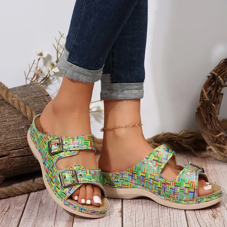 Women Plaid Hollow Metal Sandals Summer 2024 — feature 5