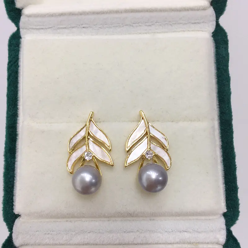 18K Gold Pearl Feather Earrings for Women — feature 13
