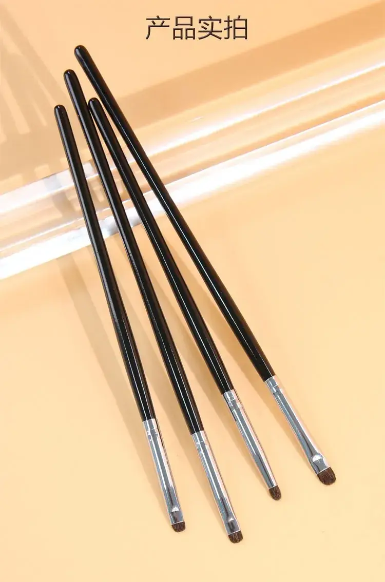 Four-Piece Animal Hair Eye Shadow Brush Set for Makeup — feature 10
