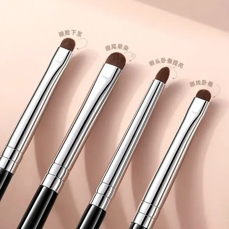 Four-Piece Animal Hair Eye Shadow Brush Set for Makeup — feature 8