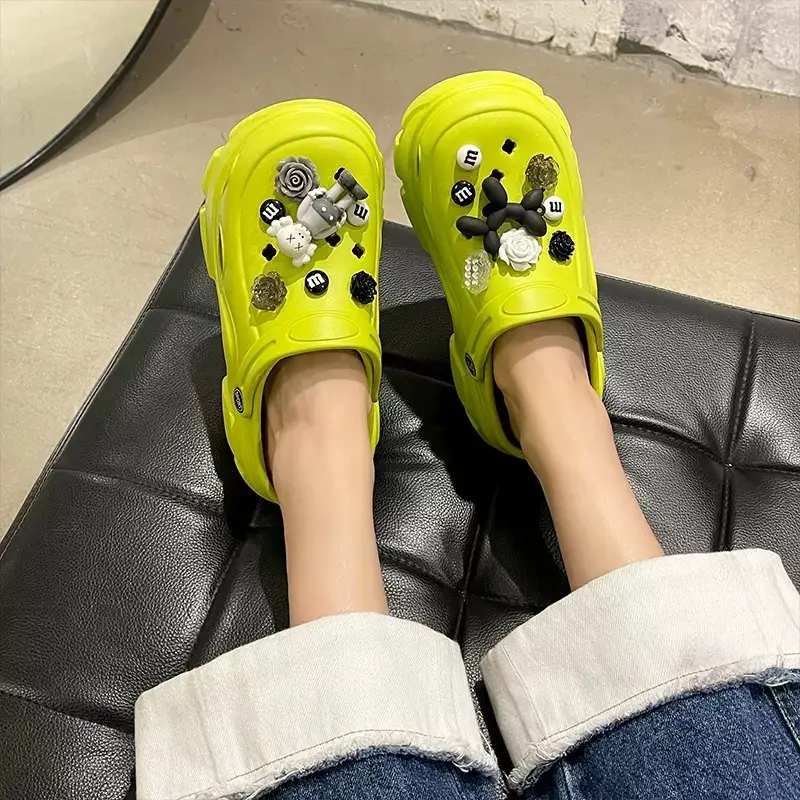 Hole shoes women's thick bottom increased non-slip fashionable platform bottom Internet celebrity cute beach sandals for outer wear summer - Image 12