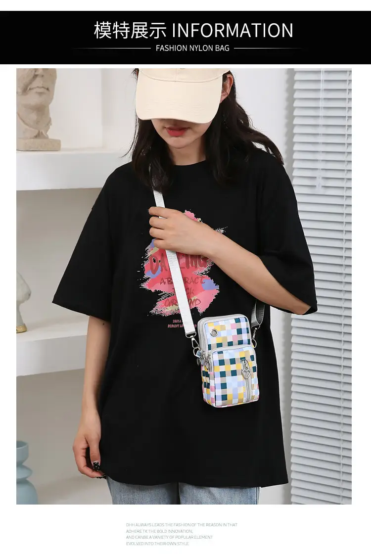 2024 Mini Multi-Piece Phone Bag with Heart Zip — feature 10
