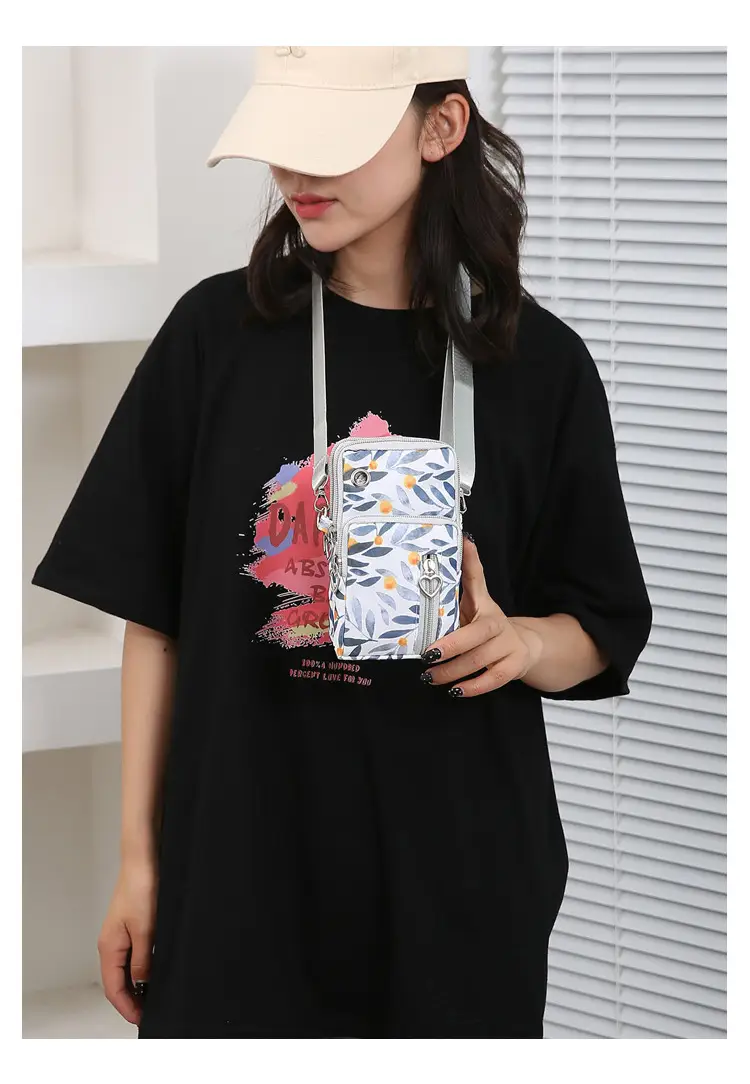2024 Mini Multi-Piece Phone Bag with Heart Zip — feature 14