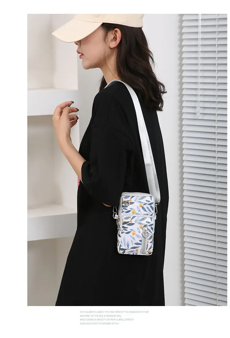 2024 Mini Multi-Piece Phone Bag with Heart Zip — feature 15