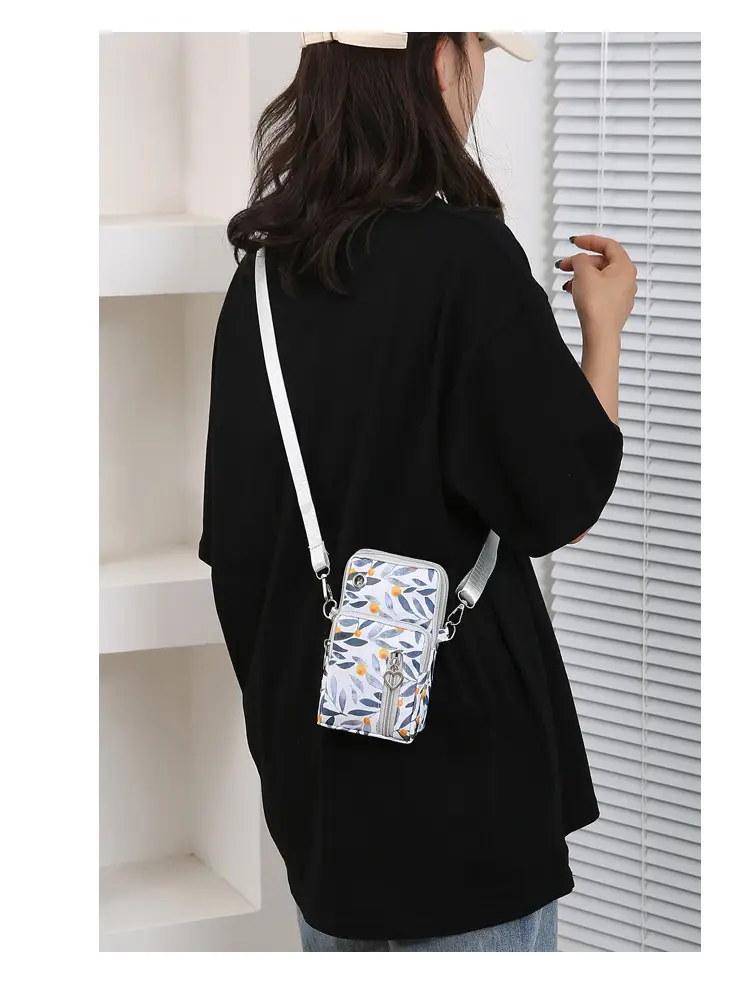 2024 Mini Multi-Piece Phone Bag with Heart Zip — feature 17