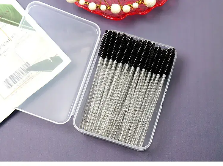 3-in-1 Crystal Eyelash & Eyebrow Brushes Set of 150 — feature 20