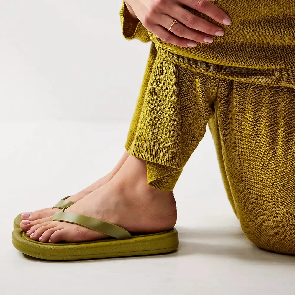 Flip-Flops for Women, European and American Ins Trend, Flat Eva Soft Sole, Outdoor Casual Beach Slippers, New Summer Style - Image 4