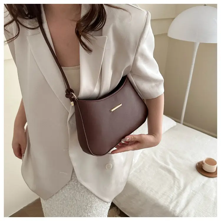 Pink Western Style Shoulder Bag for Women 2024 Spring — feature 10
