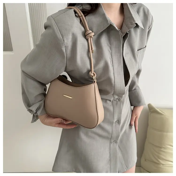 Pink Western Style Shoulder Bag for Women 2024 Spring — feature 22