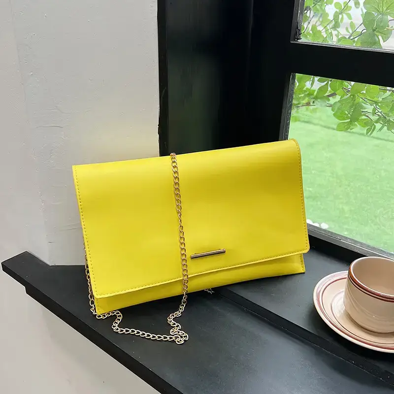 Pink Chain Clutch Bag for Women 2024 - Image 8