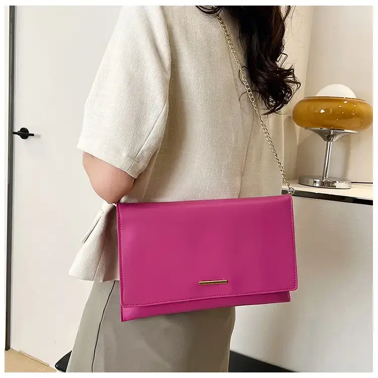 Pink Chain Clutch Bag for Women 2024 — feature 12
