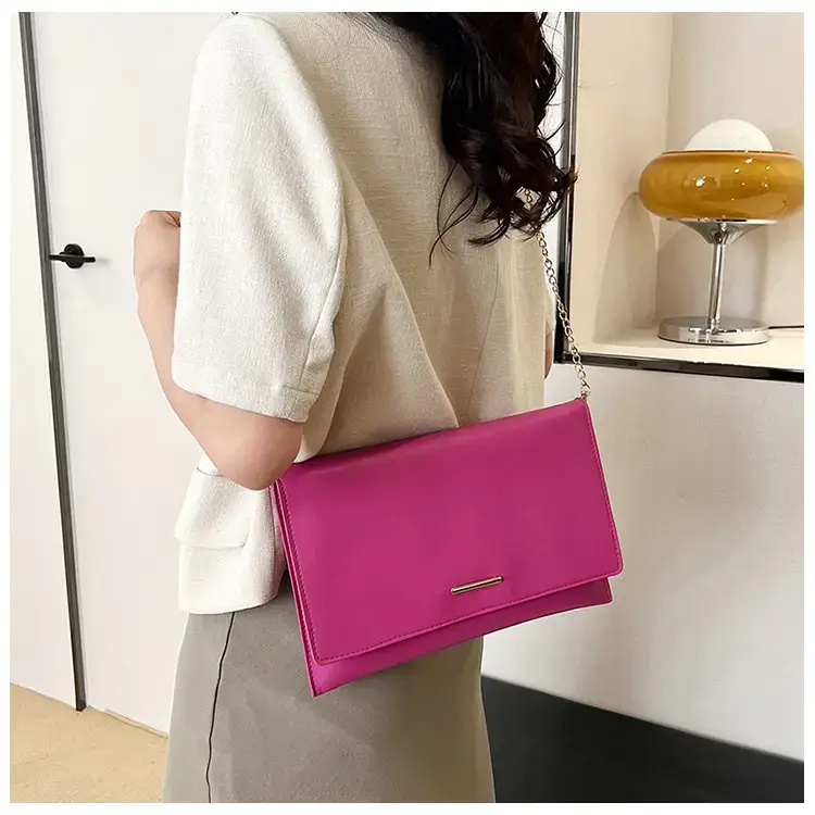 Pink Chain Clutch Bag for Women 2024 — feature 14