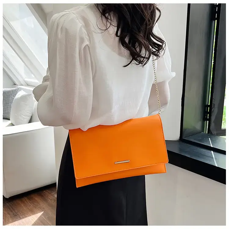 Pink Chain Clutch Bag for Women 2024 — feature 17