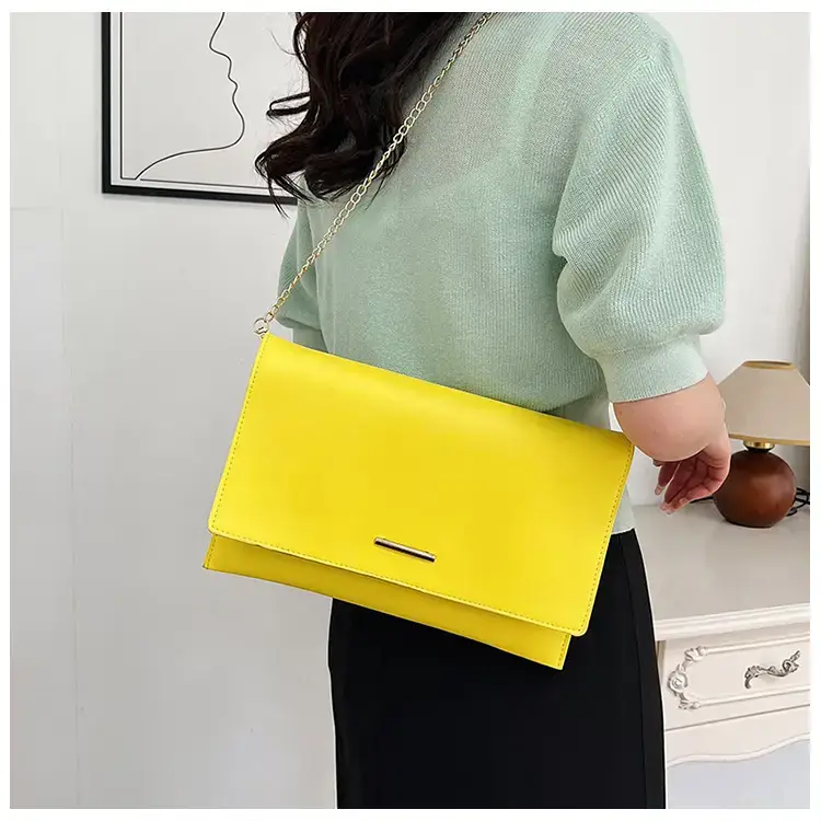 Pink Chain Clutch Bag for Women 2024 — feature 22