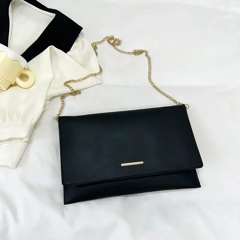 Pink Chain Clutch Bag for Women 2024 - Image 5