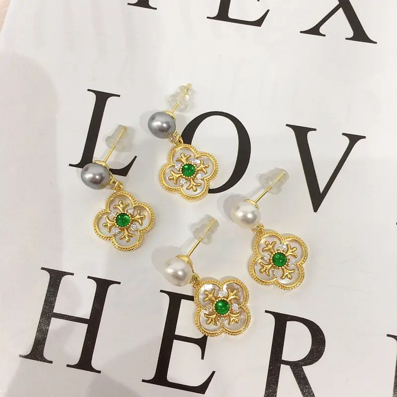 Natural Sea Shell Green Agate Four-leaf Clover Earrings for Women - Image 5
