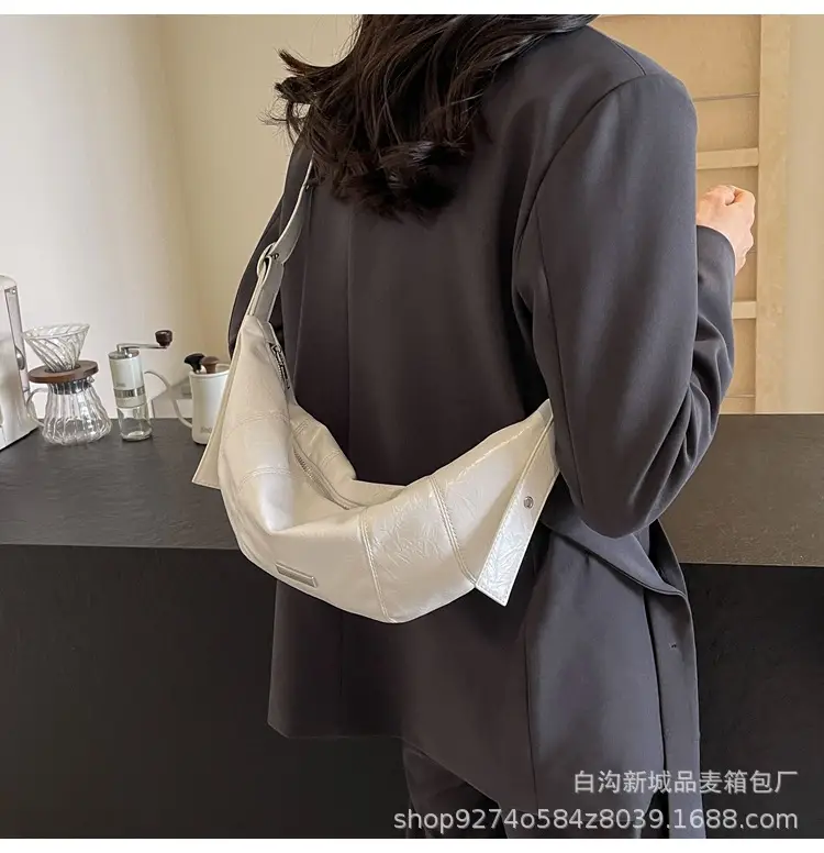 Black PU Leather Shoulder Bag for Women 2026 — feature 17