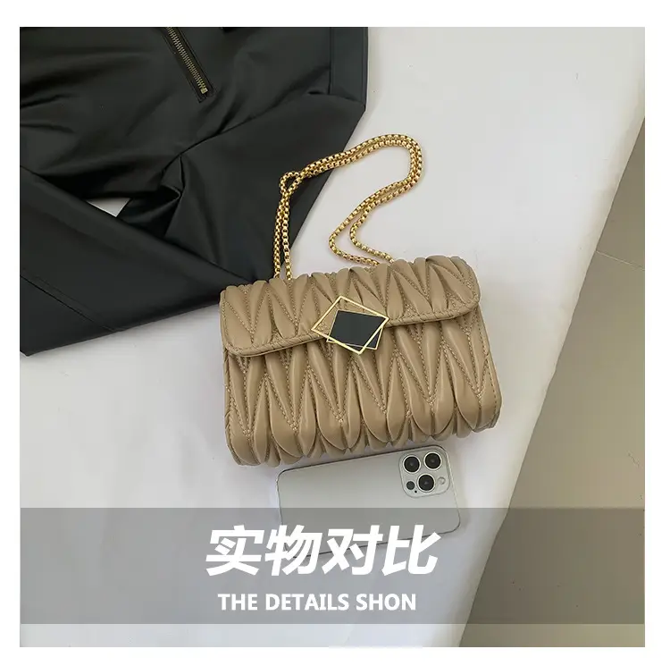 Black Rhombus Chain Shoulder Bag for Women — feature 5