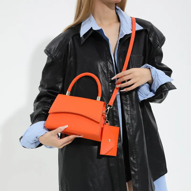 White Quilted Shoulder Bag for Women 2024 - Image 9