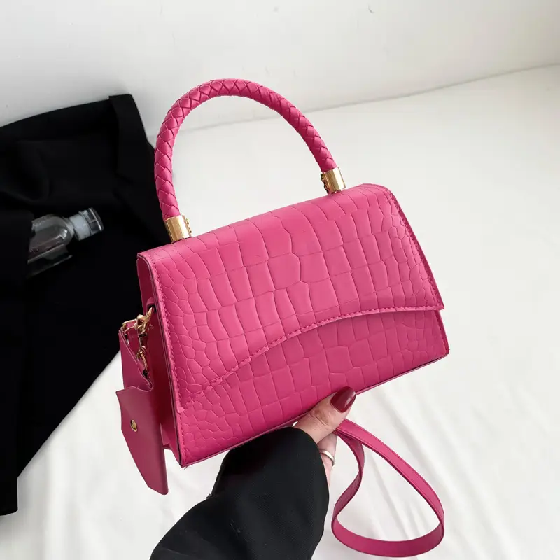 White Quilted Shoulder Bag for Women 2024 - Image 3