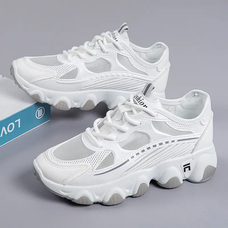 Breathable Mesh Women's Dad Shoes 2026 Spring and Summer Trendy New Flat Thick-Soled Versatile Casual Sports Shoes for Women