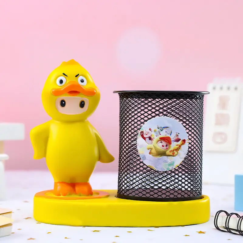 Cute LED Desk Pen Holder with Cute Bear Design — feature 6
