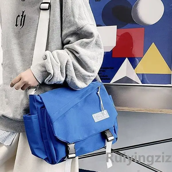 Blue Men's Insulated Messenger Bag with Strap - Image 17