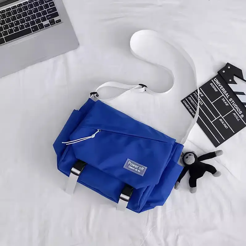 Blue Men's Insulated Messenger Bag with Strap - Image 5