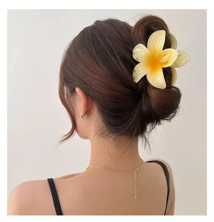 Summer Egg Flower Hairpin Yellow High-End — feature 6