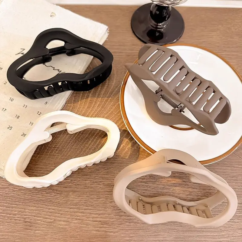 Black Cloud Clip for Women's Hairpin and Headset
