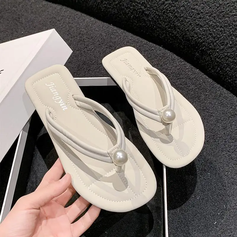Pearl Flip-Flops for Women, Summer Outdoor Wear, Flat Soft Sole, Travel Beach Sandals, 2026 New Model - Image 3