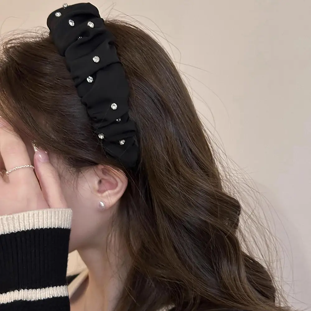 Black Vintage Rhinestone Pleated Hair Band for Women - Image 2