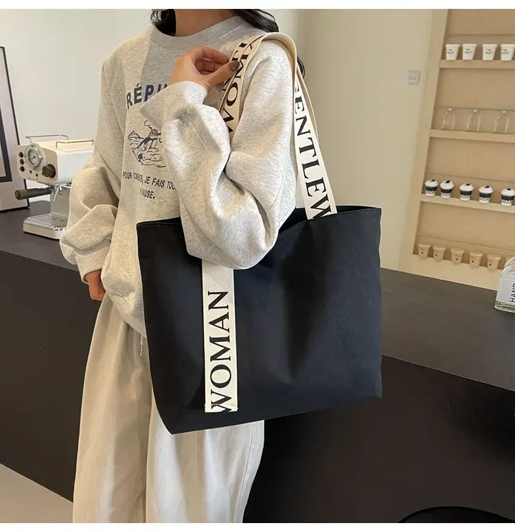 Gentle Woman Canvas Shoulder Bag Black with Letter Print — feature 12