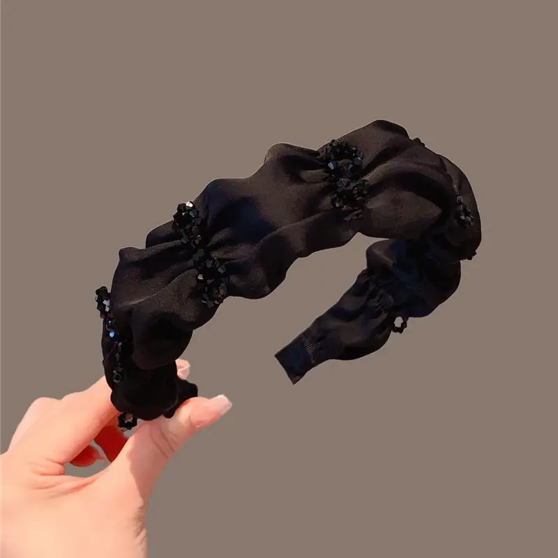 Black Crisp Crystal Wide Brim Hairpin for Women - Image 16