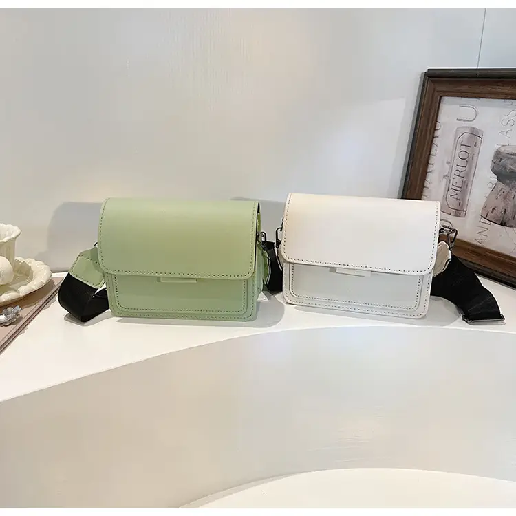 New Small Crossbody Bag for Women Brown 2022 — feature 17