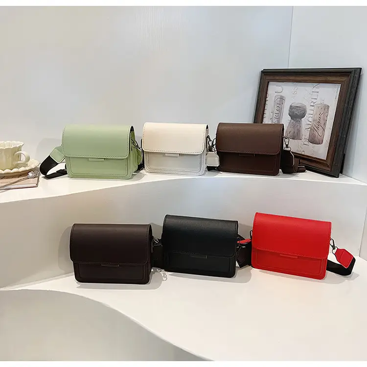 New Small Crossbody Bag for Women Brown 2022 — feature 18