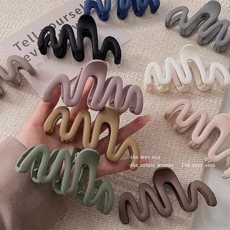 High-Grade Wave Shark Hair Clip for Women